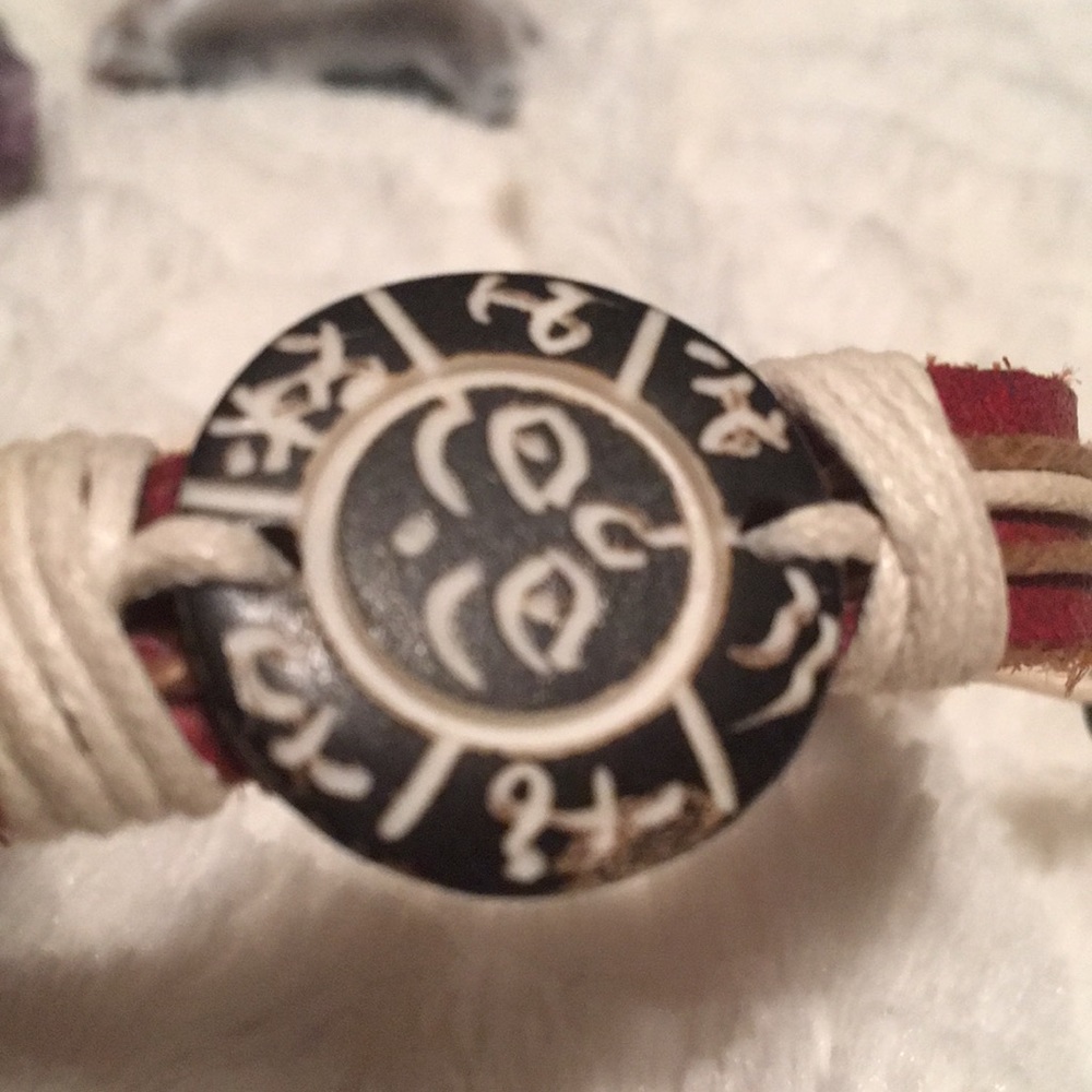 Adjustable Boho Bracelet - Picture 4 of 6